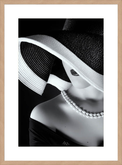 La Femme au Chapeau - 10cm Mount Board